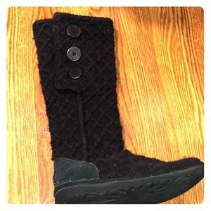 Black Uggs